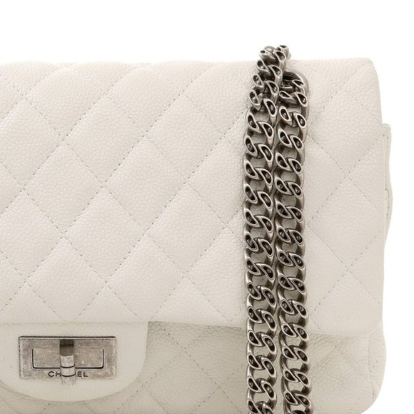 Chanel Ivory Grey Caviar Medium 2.55 Reissue with Ruthenium Hardware - Picture 3 of 4